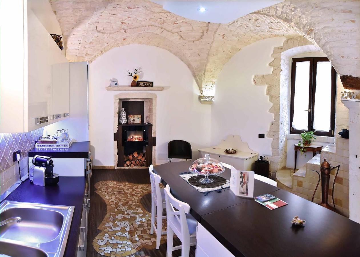 Bed and Breakfast L'Angolo Di Gaudi, Casa Mila Putignano Zewnętrze zdjęcie